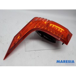 Peugeot - 5008 - Taillight, left
