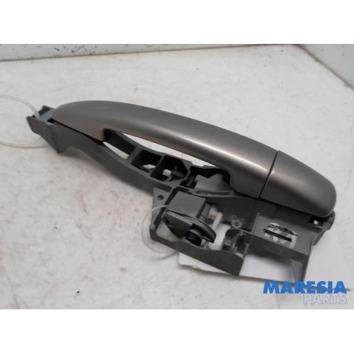 Peugeot - 5008 - Rear door handle 4-door, right