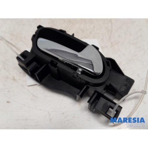 Peugeot - 5008 - Rear door handle 4-door, right