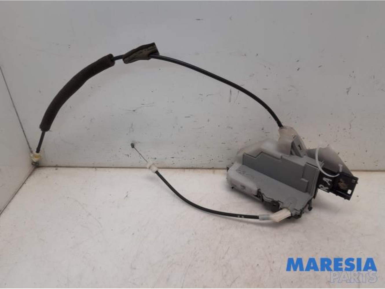 Peugeot - 5008 - Rear door mechanism 4-door, right