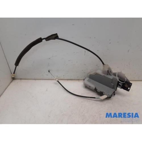 Peugeot - 5008 - Rear door mechanism 4-door, right