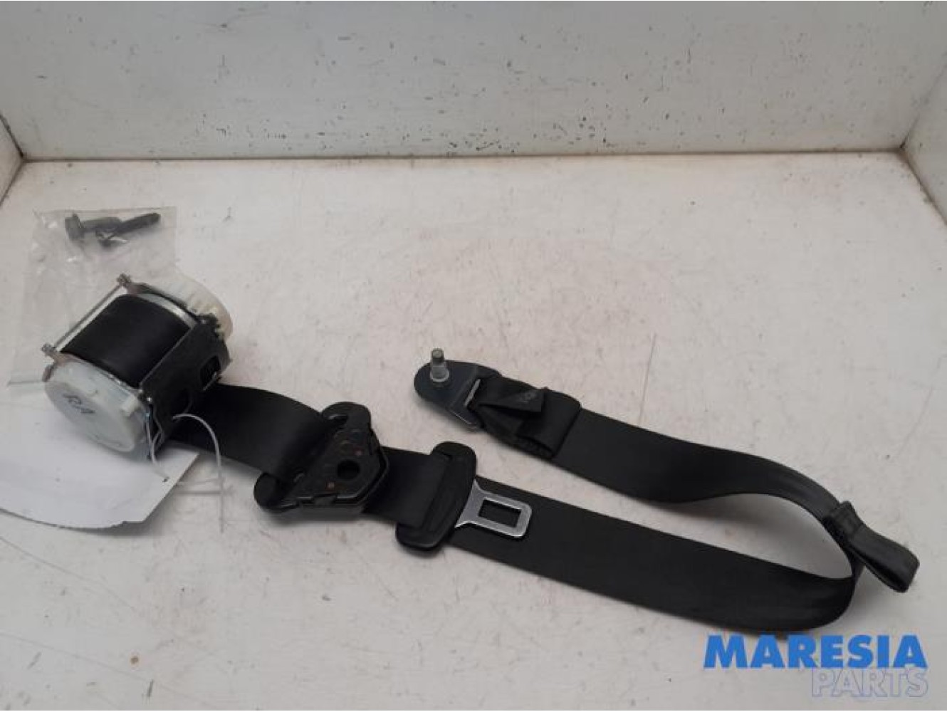 Peugeot - 5008 - Sicherheitsgurt rechts hinten