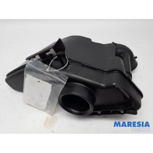 Peugeot - 5008 - Resonance housing