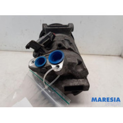 Renault - Megane - Air conditioning pump