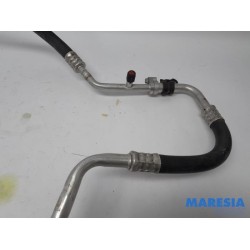 Renault - Megane - Air conditioning line