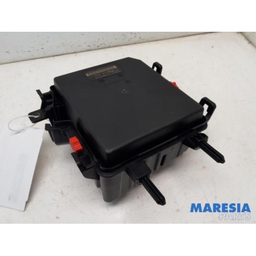 Renault - Megane - Fuse box