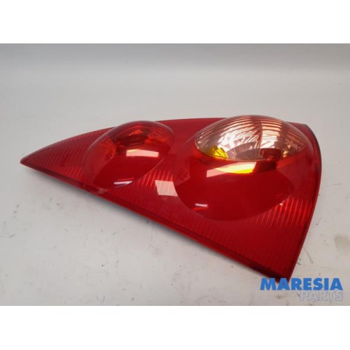 Peugeot - 107 - Taillight, left