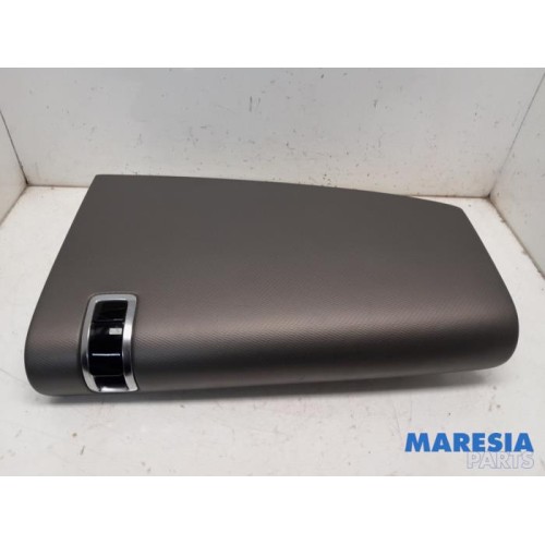 Citroen - C4 Cactus - Dashboard cover / flap