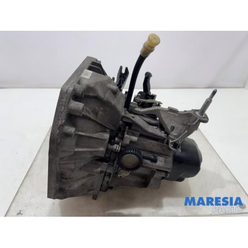 Renault - Clio - Gearbox