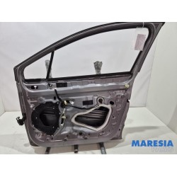 Renault - Clio - Front door 4-door, right