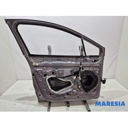 Renault - Clio - Door 4-door, front left