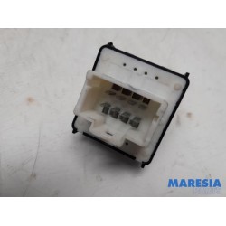 Citroen - C4 Cactus - Electric window switch