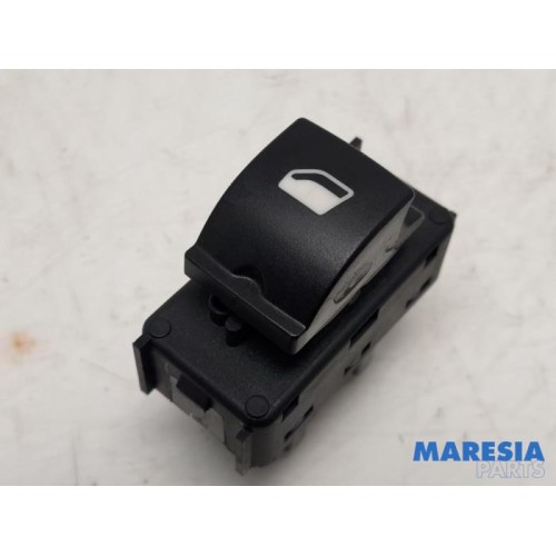Citroen - C4 Cactus - Electric window switch