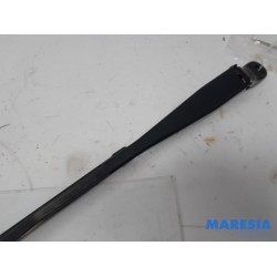 Peugeot - 208 - Front wiper arm