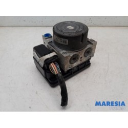 Peugeot - 208 - ABS pump