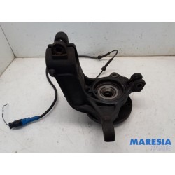 Peugeot - 208 - Fusee links-voor