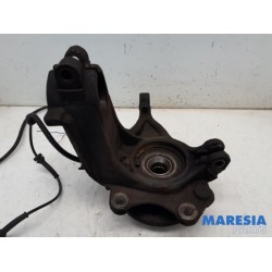 Peugeot - 208 - Knuckle, front right