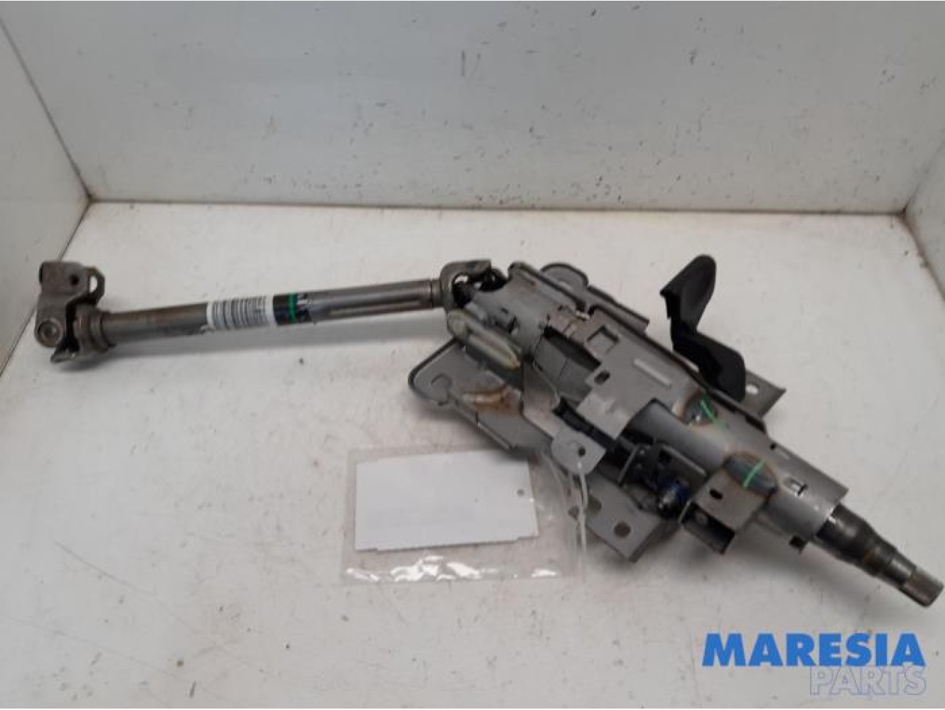 Peugeot - 208 - Steering column housing