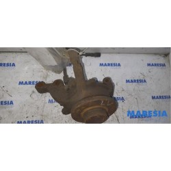 Renault - Megane - Achsschenkel links vorne