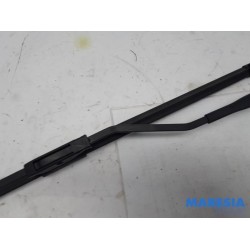 Citroen - C4 Cactus - Front wiper arm