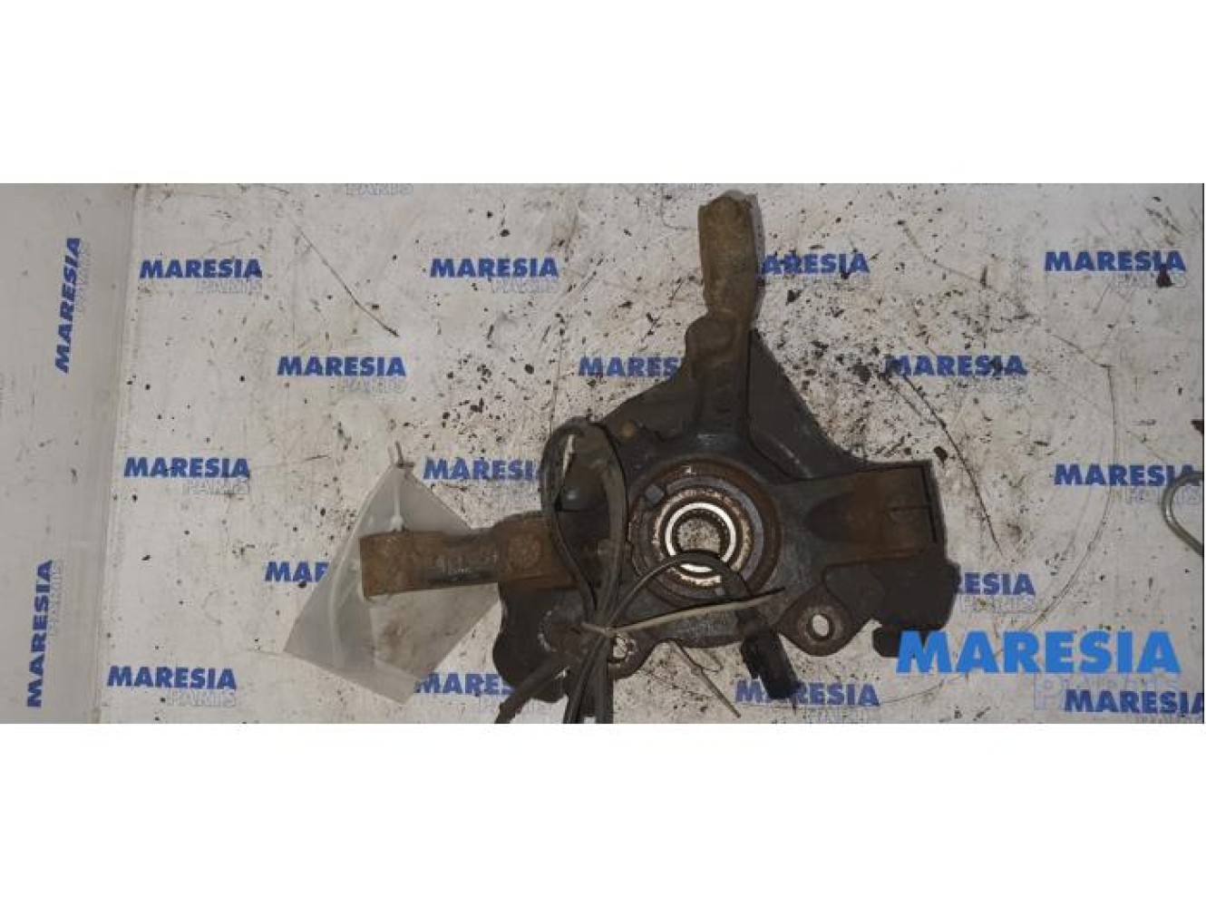 Fiat - Stilo - Knuckle, front right