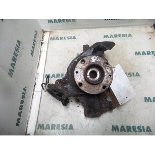 Fiat - Stilo - Knuckle, front right