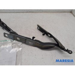 Citroen - C4 Cactus - Bonnet Hinge
