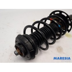 Citroen - C4 Cactus - Front shock absorber rod, right