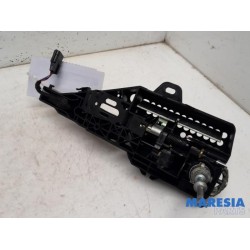 Renault - Clio - Door handle 4-door, front left