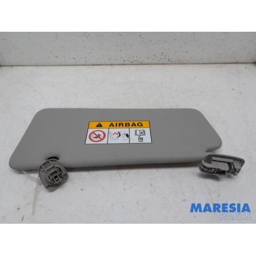Renault - Clio - Sun visor