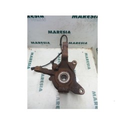 Renault - Megane - Fusee links-voor