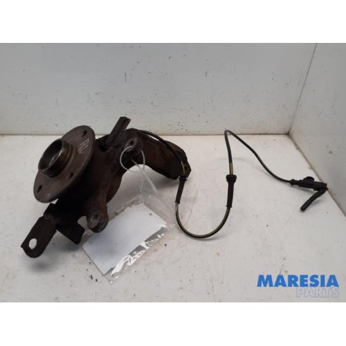 Peugeot - 107 - Knuckle, front right