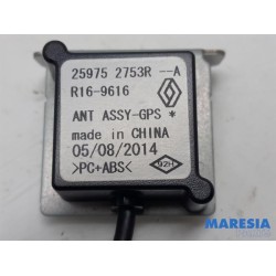 Renault - Clio - GPS Antenne