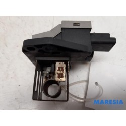 Renault - Clio - Cooling fan resistor