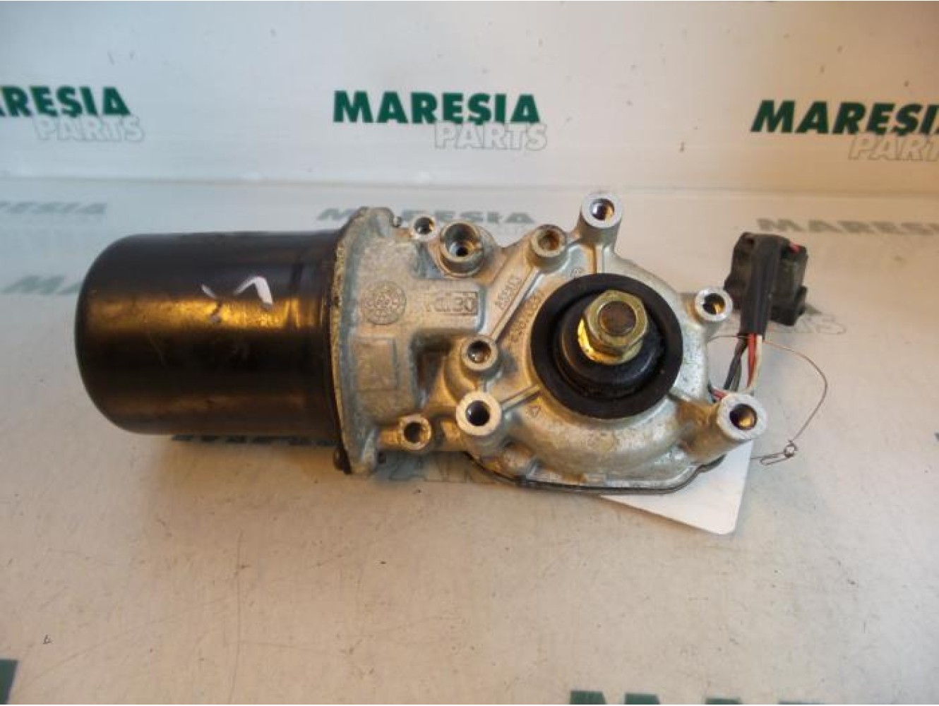 Peugeot - 406 - Front wiper motor
