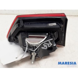 Renault - Clio - Taillight, right