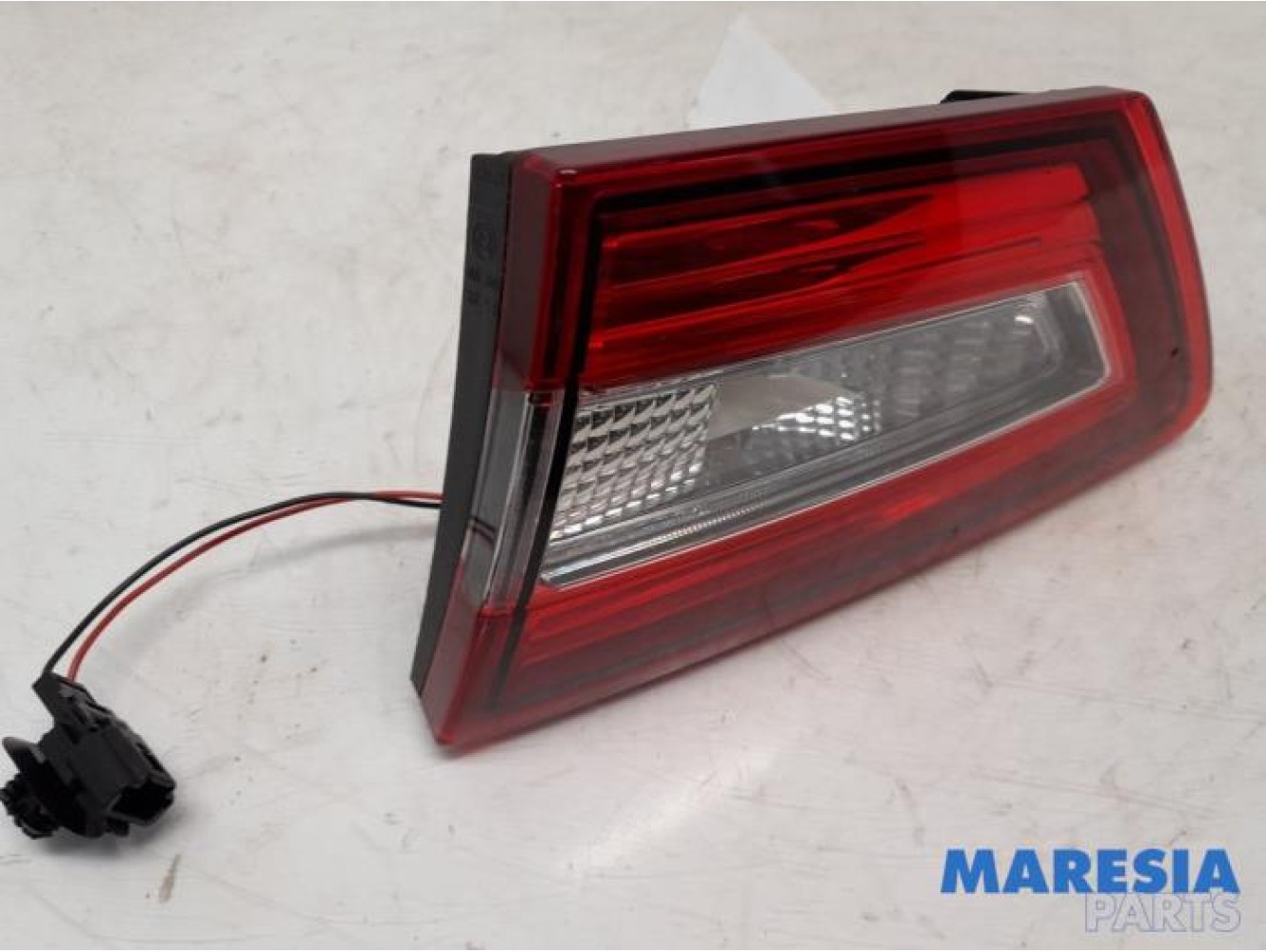 Renault - Clio - Taillight, right
