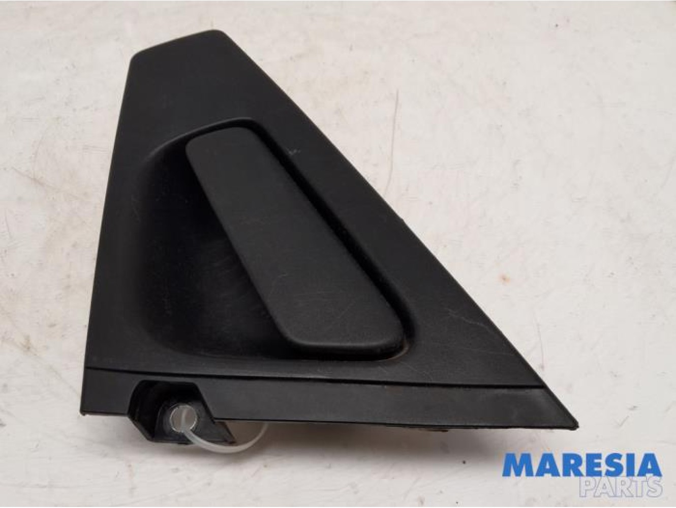 Renault - Clio - Rear door handle 4-door, right