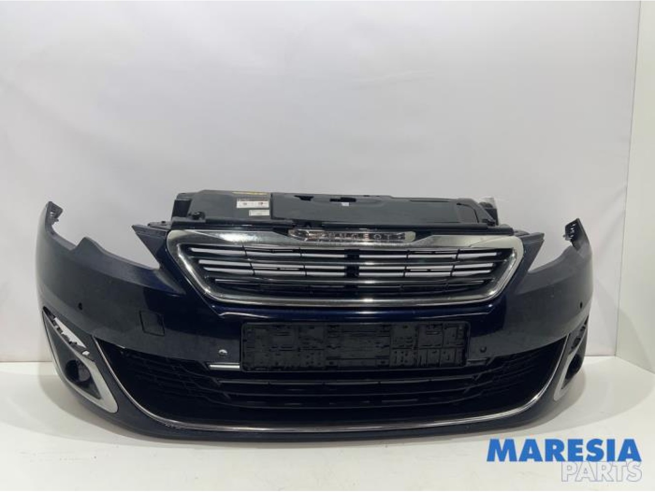 Peugeot - 308 - Front bumper