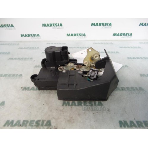 Alfa Romeo - 156 - Front door lock mechanism 4-door, right