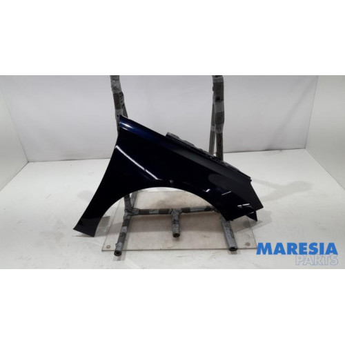 Peugeot - 308 - Front wing, right