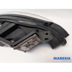 Peugeot - 308 - Koplamp links
