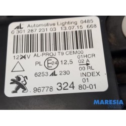 Peugeot - 308 - Koplamp links