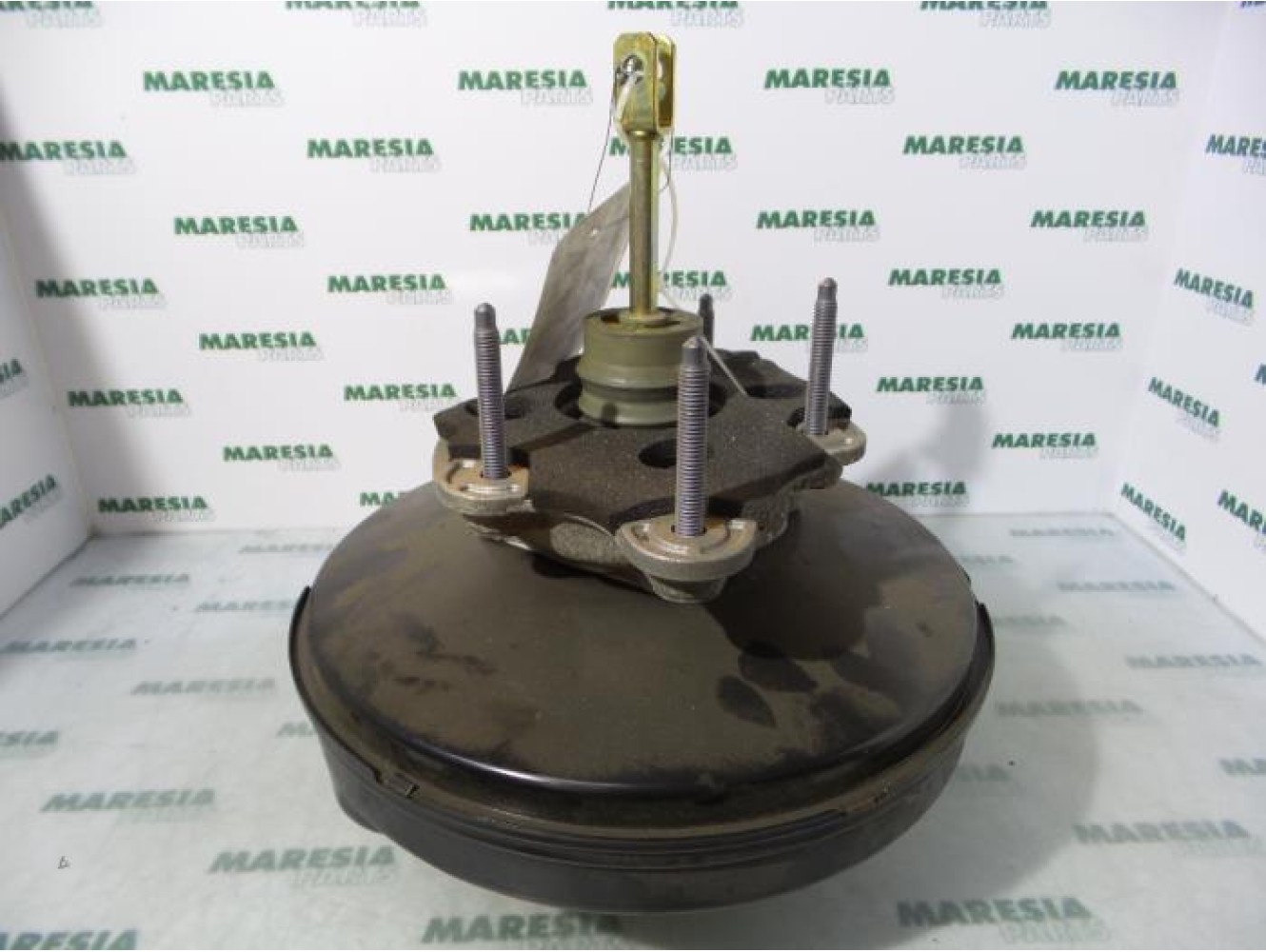 Renault - Clio - Brake servo