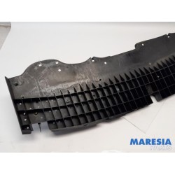 Peugeot - 107 - Bumper onderplaat