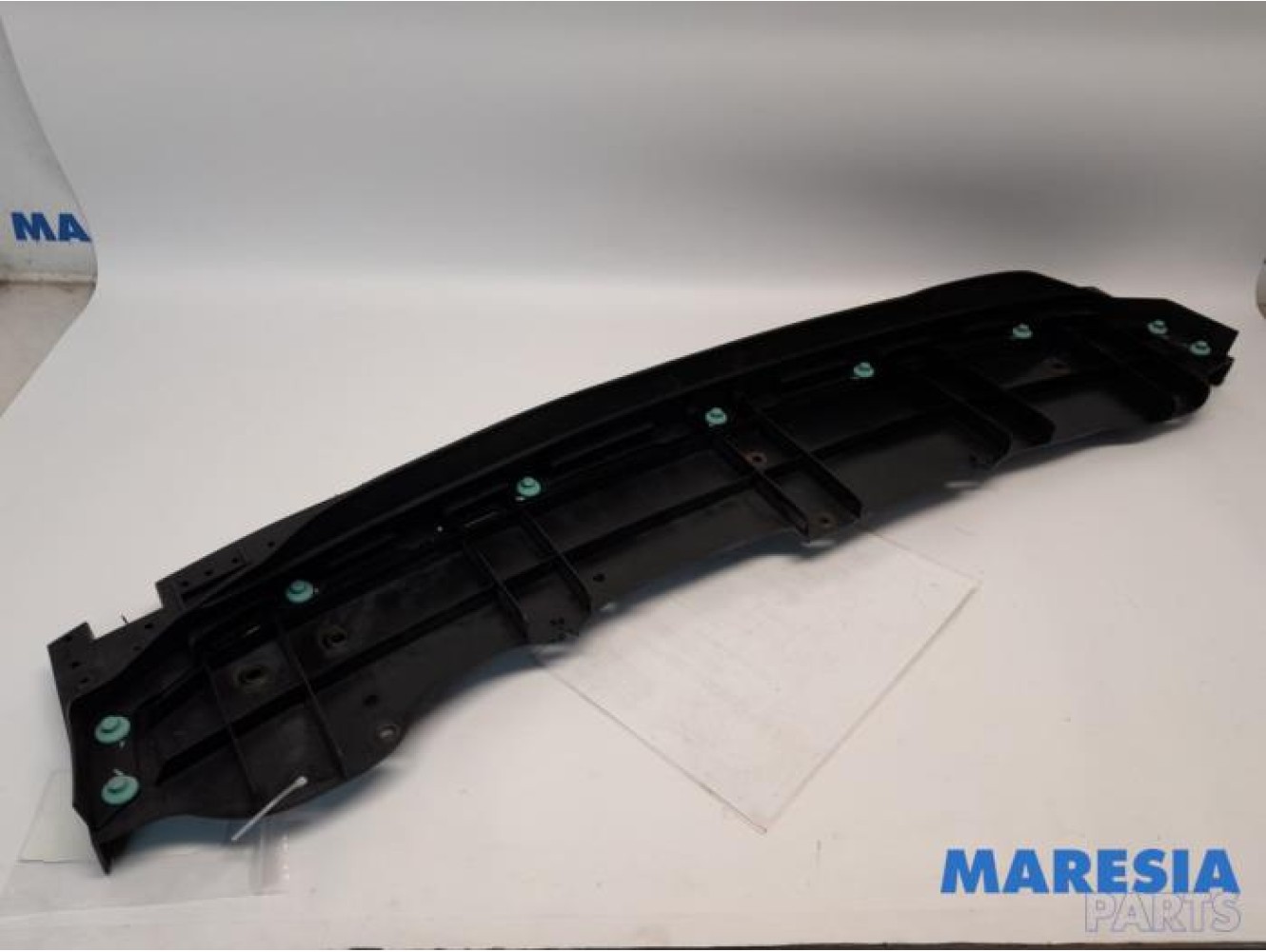 Peugeot - 107 - Bumper onderplaat