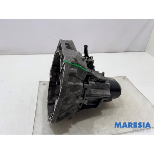 Renault - Clio - Gearbox