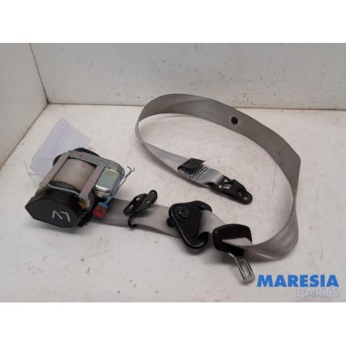 Renault - Clio - Front seatbelt, left