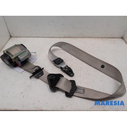 Renault - Clio - Front seatbelt, right