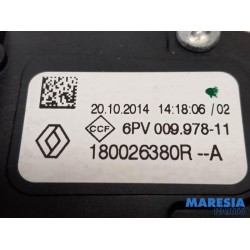 Renault - Clio - Throttle pedal position sensor